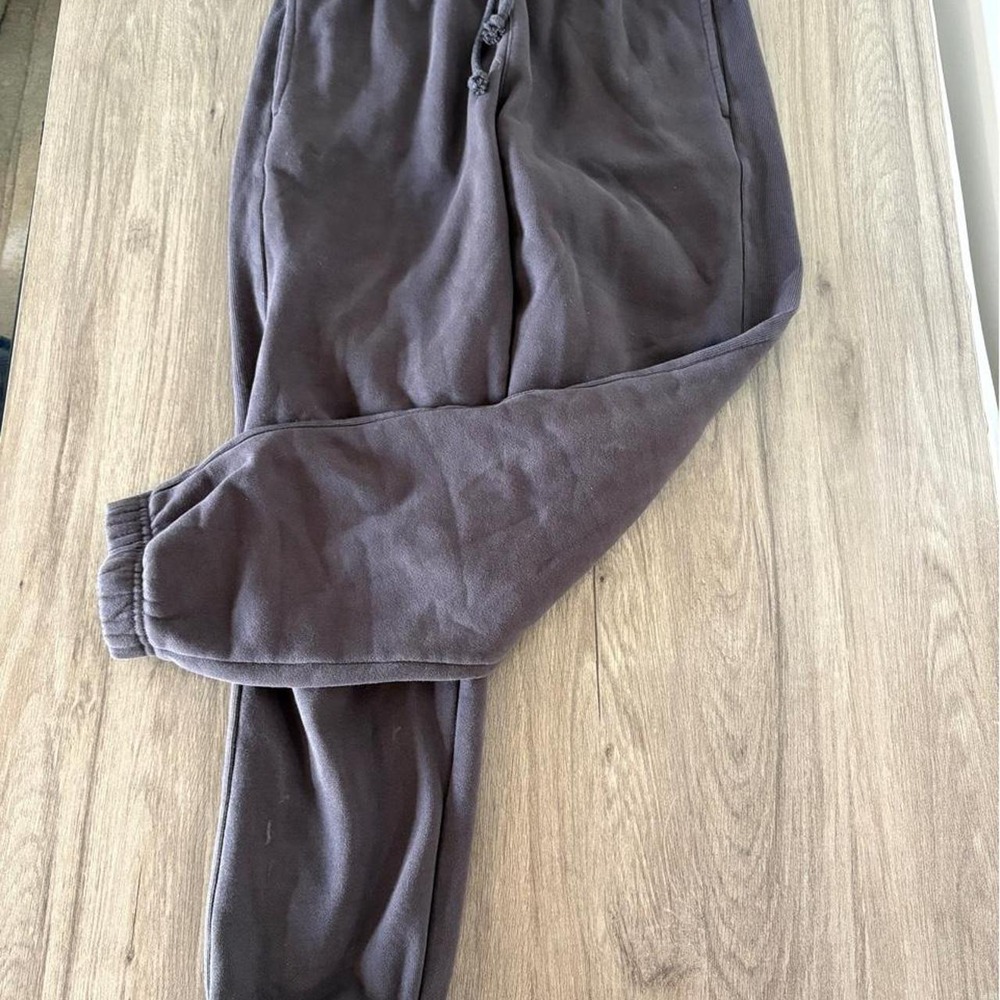 Aritizia Cozy AF Sweatpants